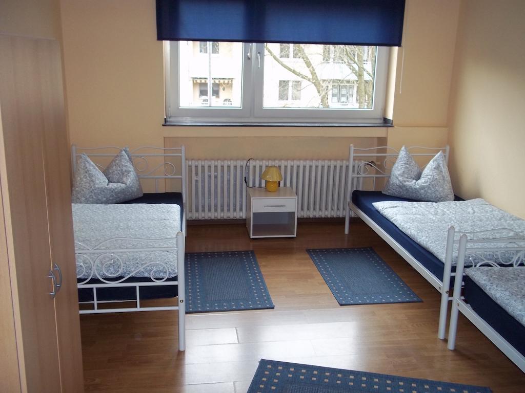 Ferienwohnungen In Moenchengladbach חדר תמונה
